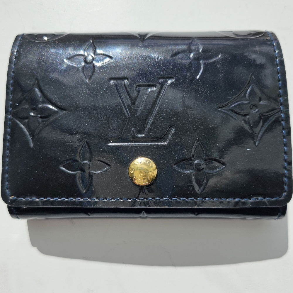 Louis Vuitton |  Patent Leather Card Holder